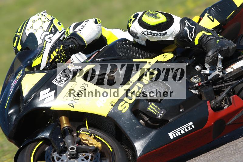 Archiv-2022/07 16.04.2022 Speer Racing ADR/Gruppe gelb/488